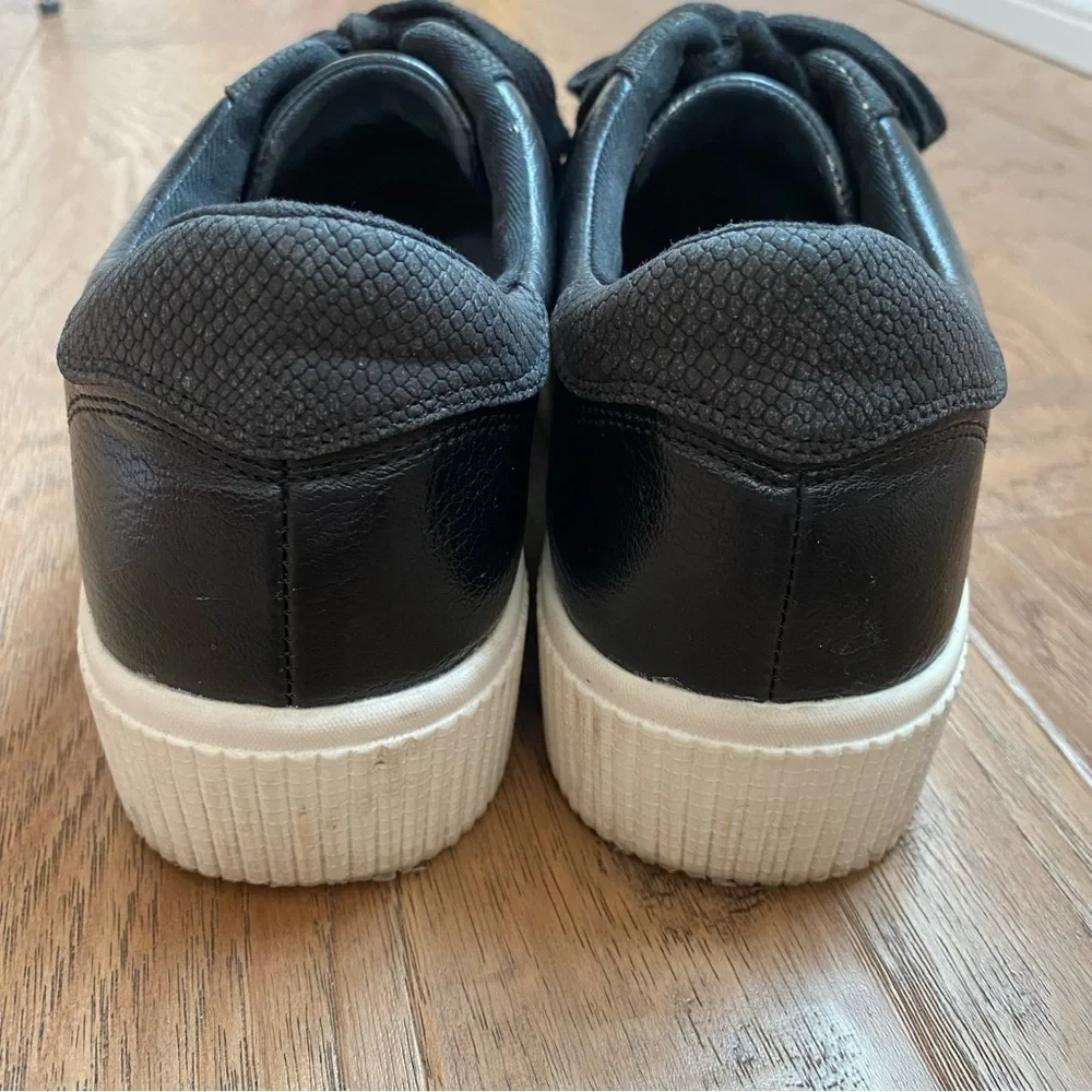 Mix No. 6 Black & White Leather Sneakers Fashion Shoes Sz 8.5 Casual Work